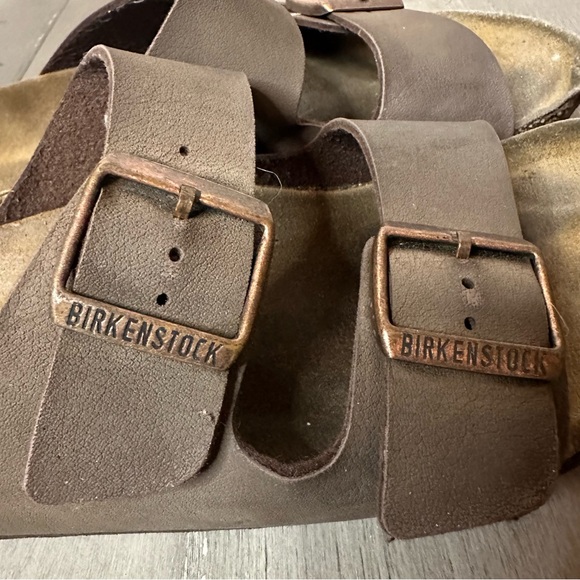 Birkenstock Arizona Birkibuc - Mocha
Size 37 (Womens 6-6.5) - Picture 4 of 16